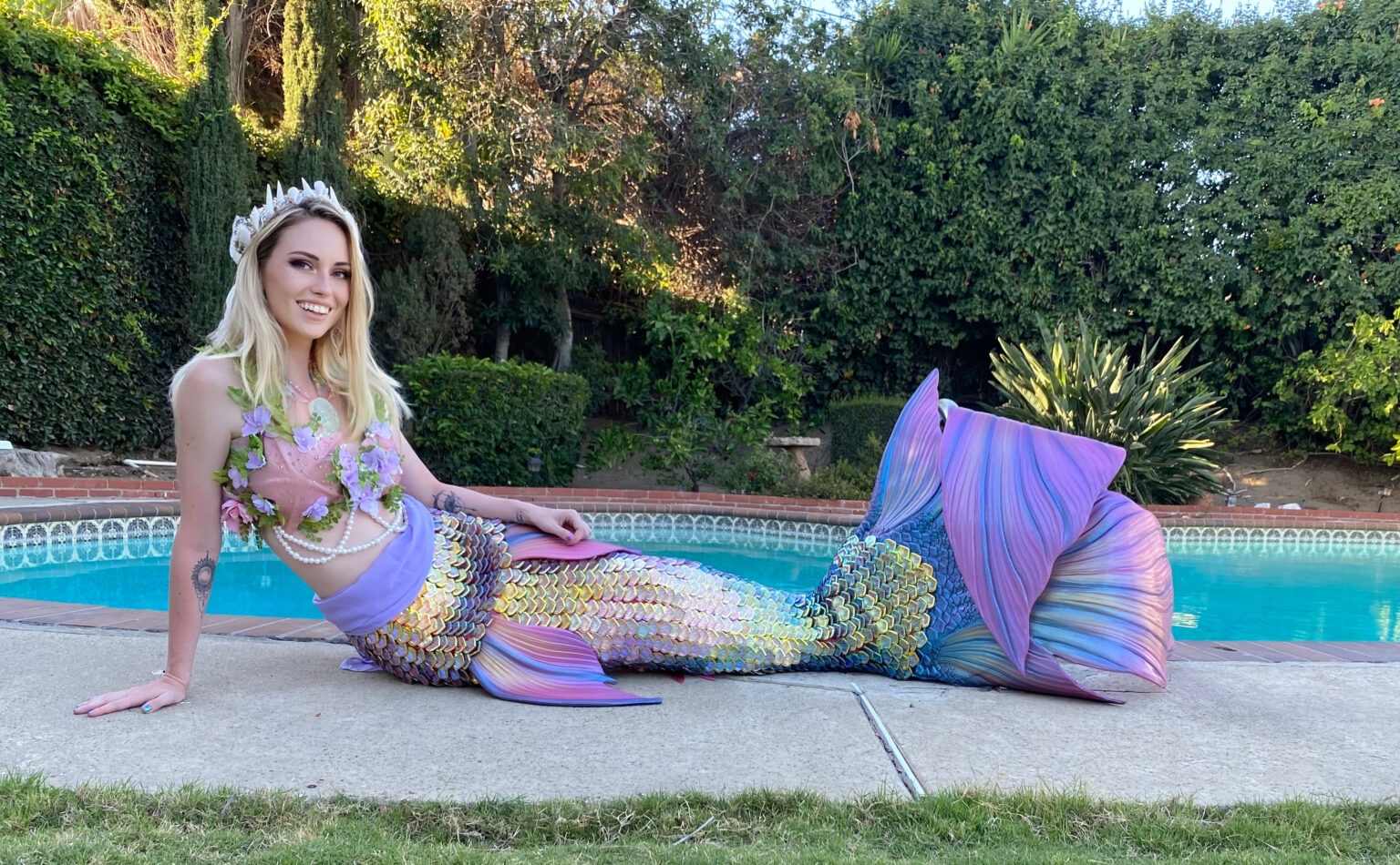 Services - The Orange County Mermaid | Hollywood Premier Mermaid Performer